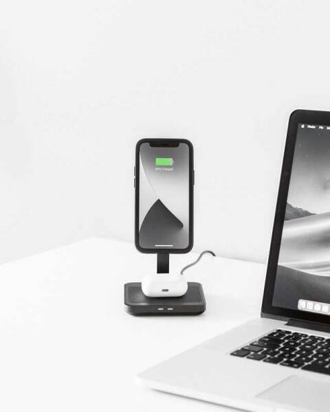 QUADLOCK MAG UYUMLU ÇİFTLİ MASAÜSTÜ KABLOSUZ ŞARJ CİHAZI - 2